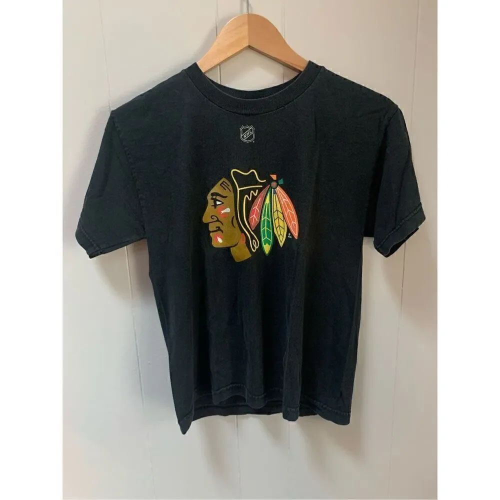Reebok Boys Chicago Blackhawks Hockey Patrick Kane Tee Shirt